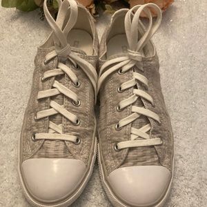 Converse All-Star Light Grey Womens 9 Mens 7.         Cleaned and sanitized! ✨🌸